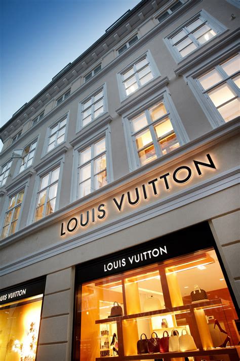 louis vuitton avignon|louis vuitton france.